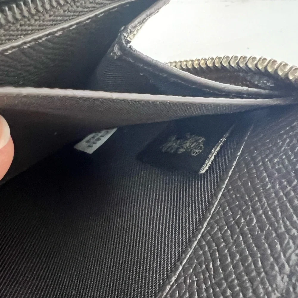 Coach Metallic Gold Beige Pebbled Leather Women's Wallet Double Zip Wallet - Picture 6 of 6